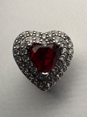 Pandora Sparkling Levelled Heart Charm